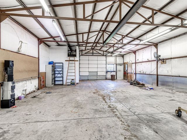 3014 SW 6th Street, Newcastle, OK 73065