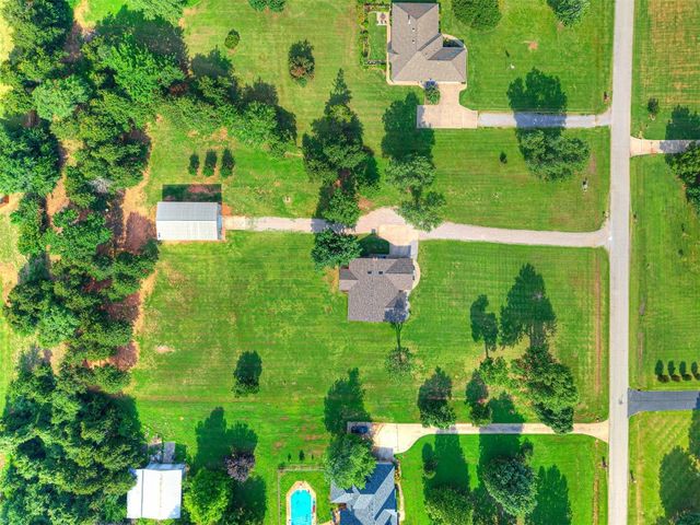 3014 SW 6th Street, Newcastle, OK 73065