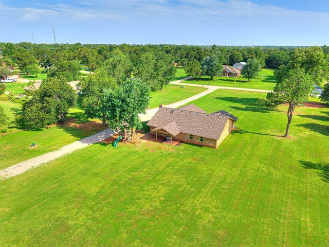 3014 SW 6th Street, Newcastle, OK 73065