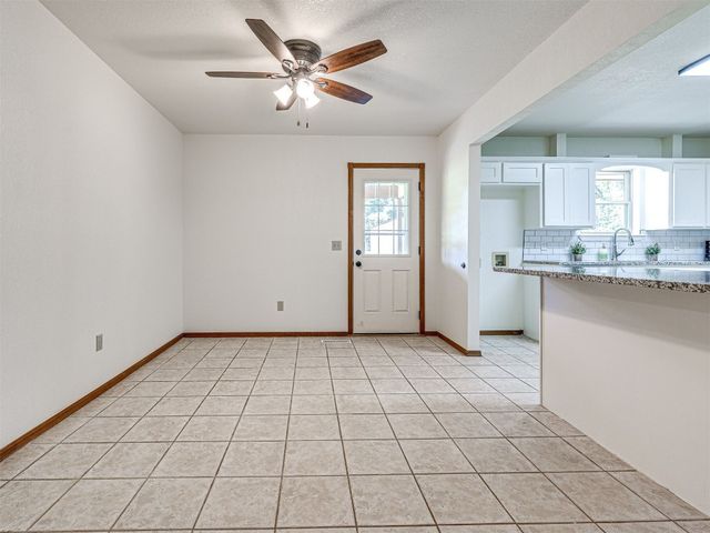 3014 SW 6th Street, Newcastle, OK 73065