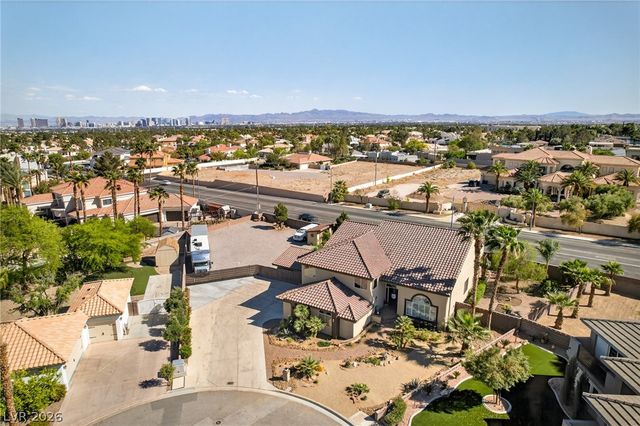 1720 Fairgate Court, Las Vegas, NV 89117