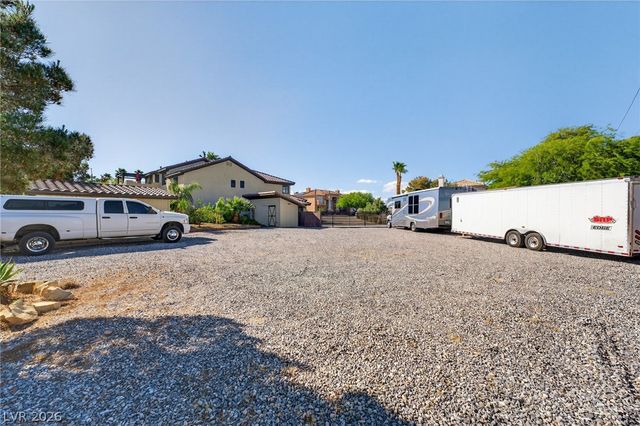 1720 Fairgate Court, Las Vegas, NV 89117