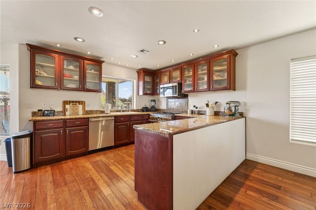 1720 Fairgate Court, Las Vegas, NV 89117