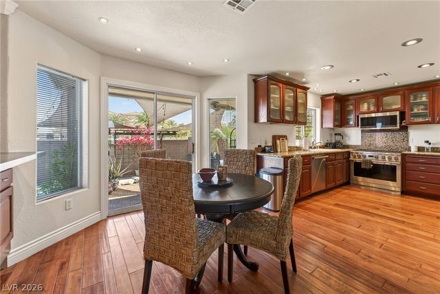 1720 Fairgate Court, Las Vegas, NV 89117