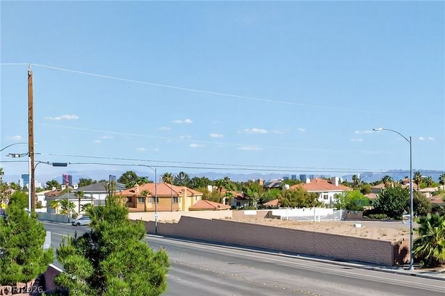 1720 Fairgate Court, Las Vegas, NV 89117