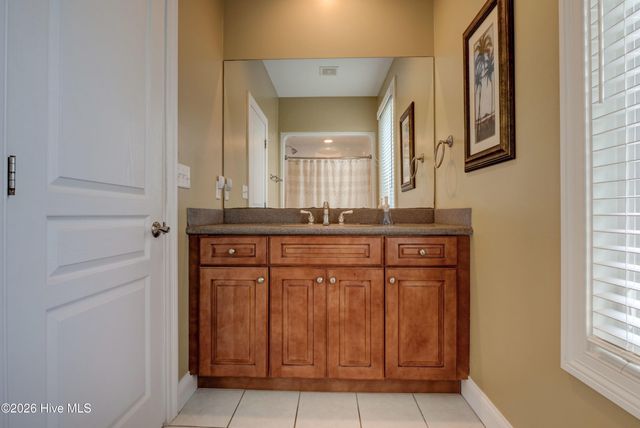 138 Topsail Road, N Topsail Beach, NC 28460