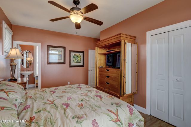 138 Topsail Road, N Topsail Beach, NC 28460