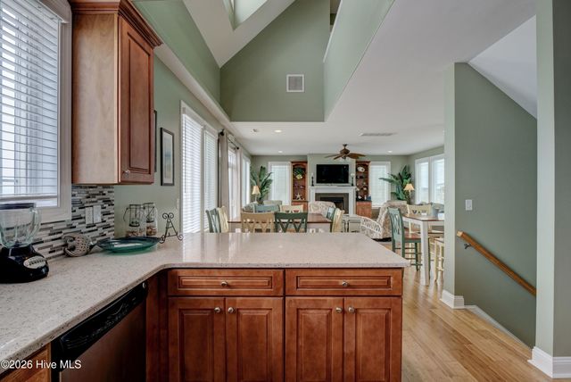 138 Topsail Road, N Topsail Beach, NC 28460