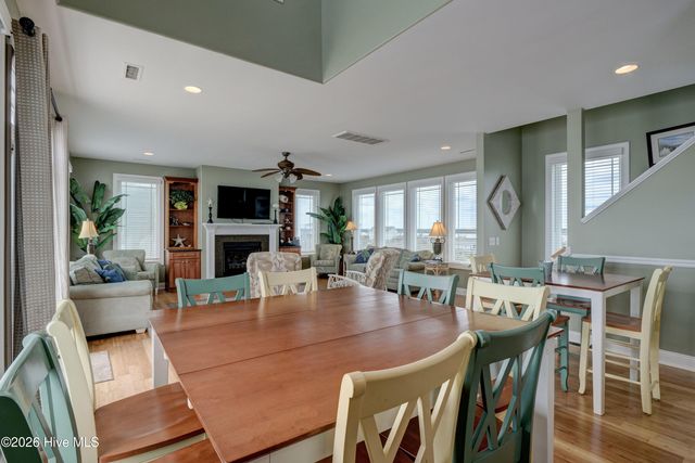 138 Topsail Road, N Topsail Beach, NC 28460