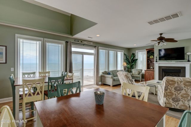 138 Topsail Road, N Topsail Beach, NC 28460