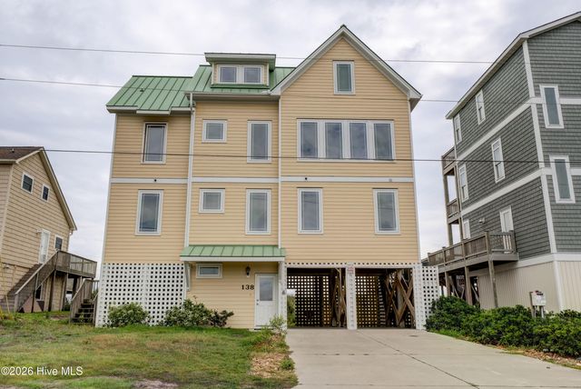 138 Topsail Road, N Topsail Beach, NC 28460