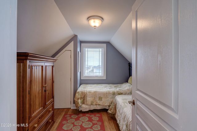 138 Topsail Road, N Topsail Beach, NC 28460