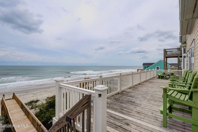 138 Topsail Road, N Topsail Beach, NC 28460