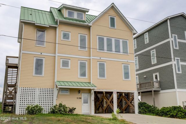 138 Topsail Road, N Topsail Beach, NC 28460