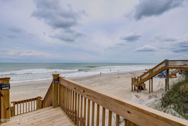 138 Topsail Road, N Topsail Beach, NC 28460