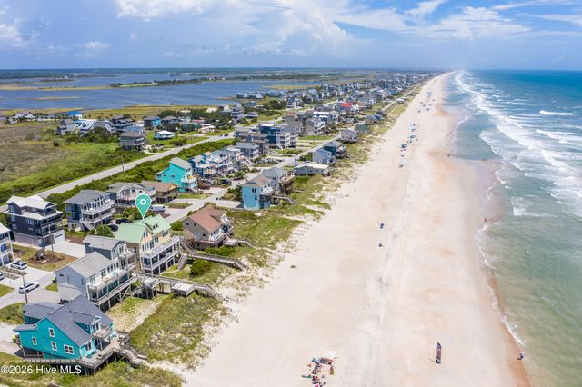 138 Topsail Road, N Topsail Beach, NC 28460