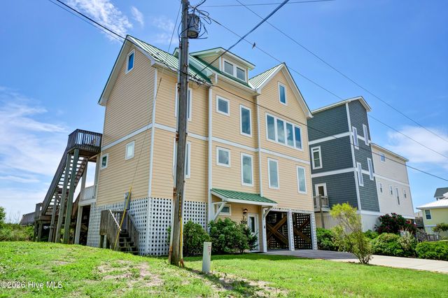 138 Topsail Road, N Topsail Beach, NC 28460