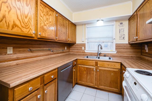 124 Englewood Road, Cammack Village, AR 72207