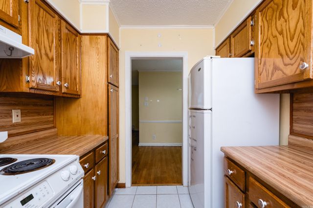 124 Englewood Road, Cammack Village, AR 72207