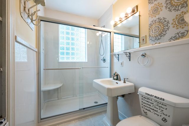 124 Englewood Road, Cammack Village, AR 72207