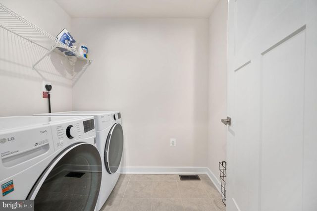 11188 EMERALD DR, King George, VA 22485