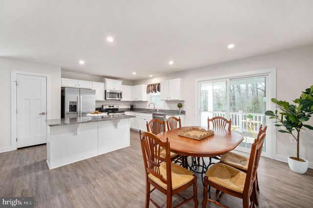 11188 EMERALD DR, King George, VA 22485