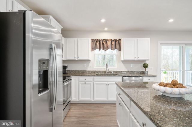 11188 EMERALD DR, King George, VA 22485