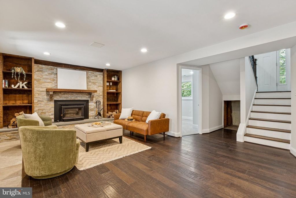 208 MARIE AVE, Severna Park, MD 21146
