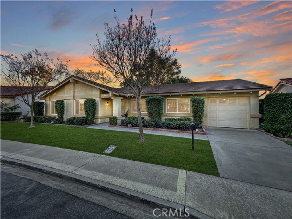 27806 Calle Marin, Mission Viejo, CA 92692