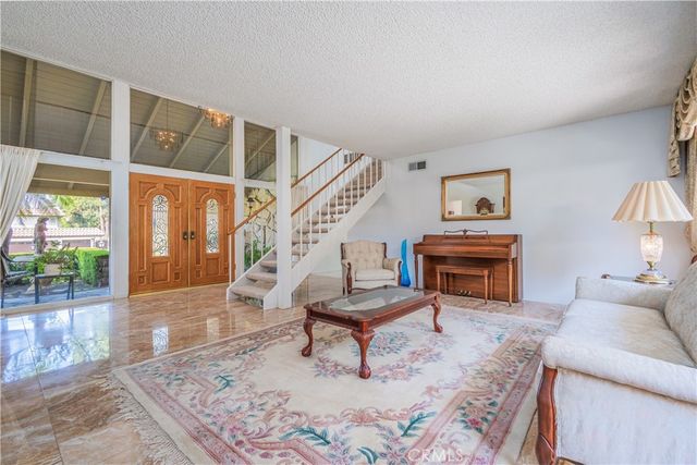 6050 Altmark Avenue, Whittier, CA 90601