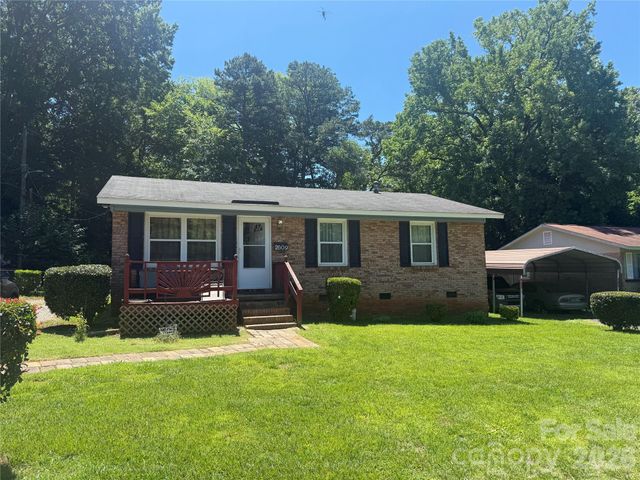 2609 Alleghany Street, Charlotte, NC 28208