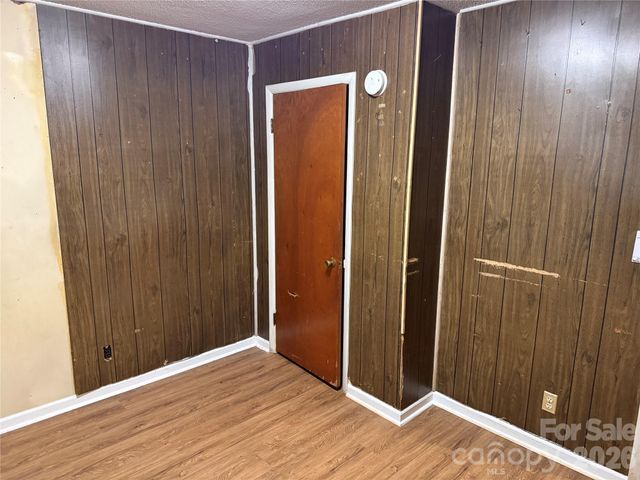 2609 Alleghany Street, Charlotte, NC 28208