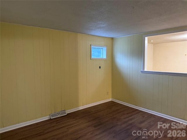 2609 Alleghany Street, Charlotte, NC 28208