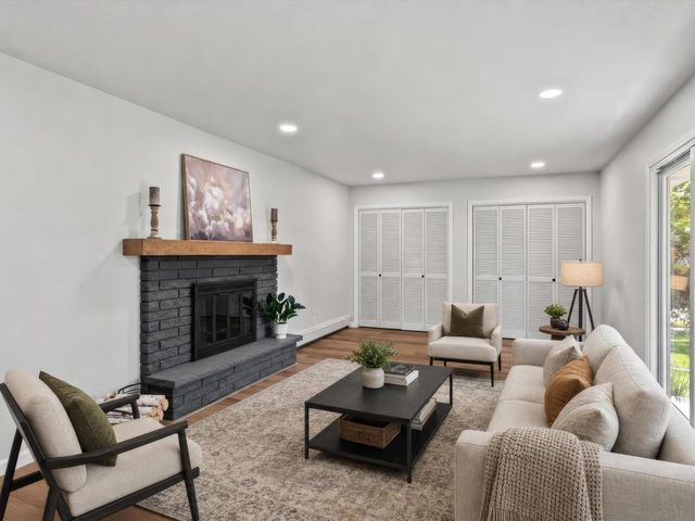3107 Cherokee DRIVE, Sheboygan, WI 53083