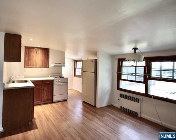 506 Smith Place, Ridgewood, NJ 07450