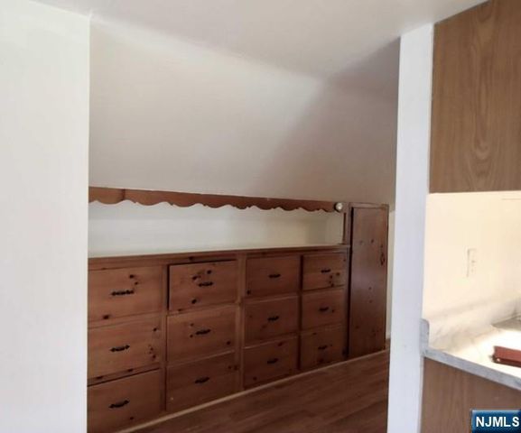 506 Smith Place, Ridgewood, NJ 07450