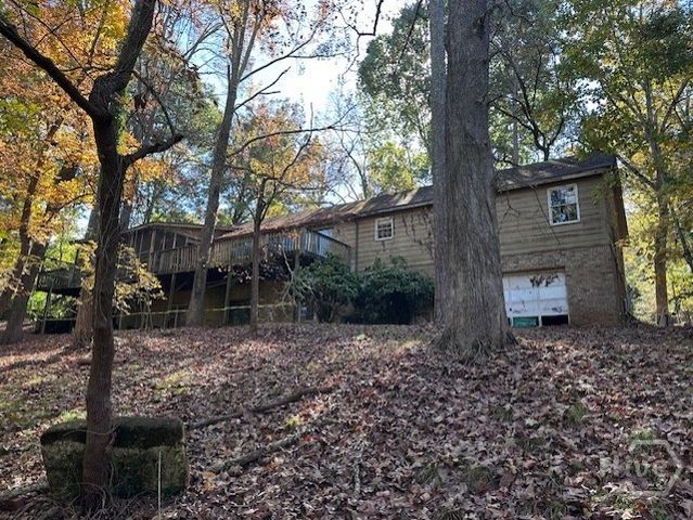 160 Lake Forest Drive, Athens, GA 30607
