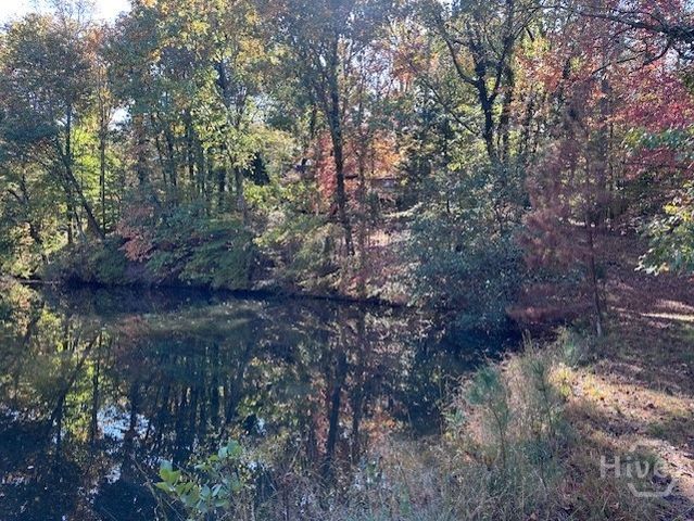 160 Lake Forest Drive, Athens, GA 30607