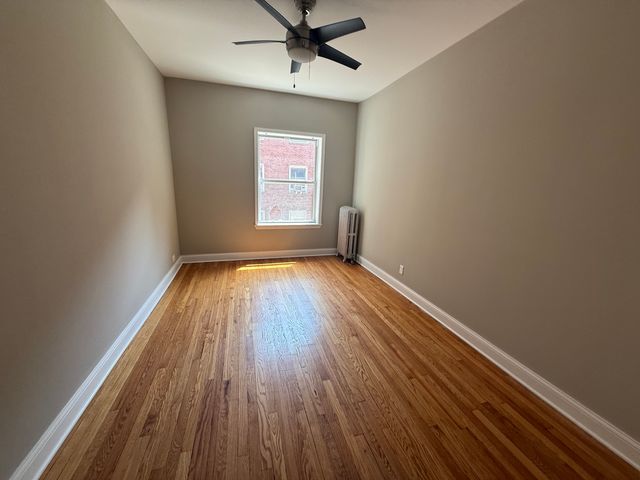836 E 53rd Street 2N, Chicago, IL 60615
