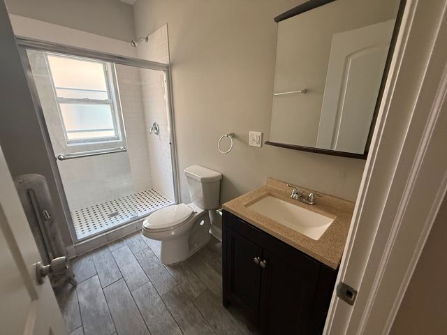836 E 53rd Street 2N, Chicago, IL 60615