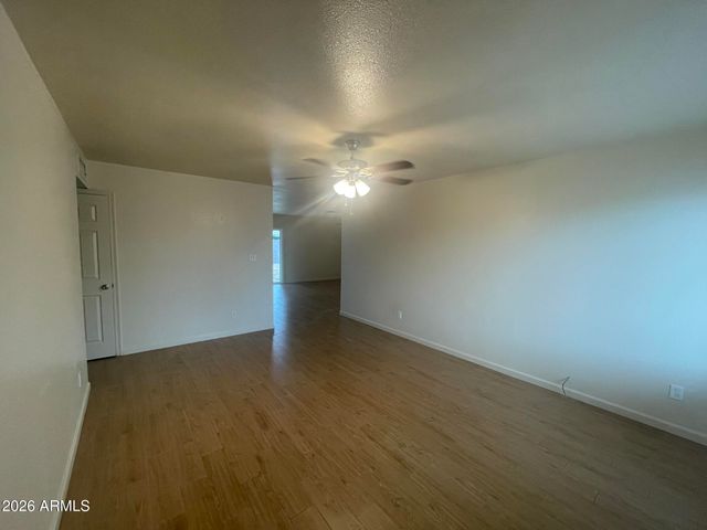 2263 E GARNET Avenue, Mesa, AZ 85204
