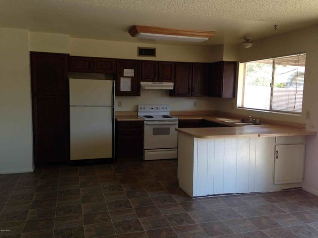 2263 E GARNET Avenue, Mesa, AZ 85204