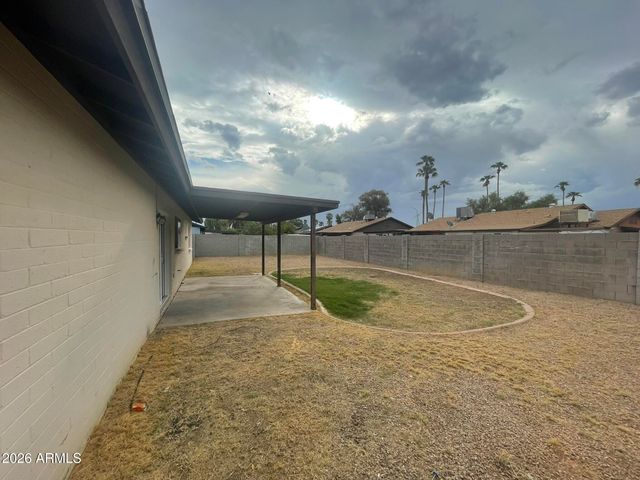 2263 E GARNET Avenue, Mesa, AZ 85204