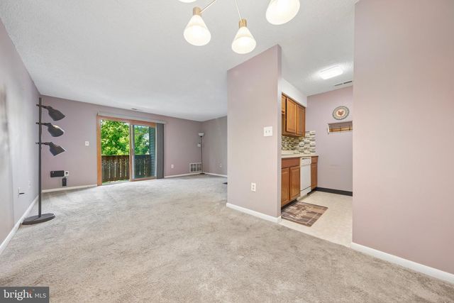 1308 RAVENS CREST DR, Plainsboro, NJ 08536