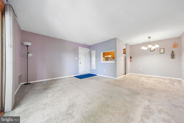 1308 RAVENS CREST DR, Plainsboro, NJ 08536