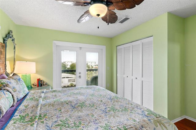 2511 AVENUE C West, Bradenton Beach, FL 34217