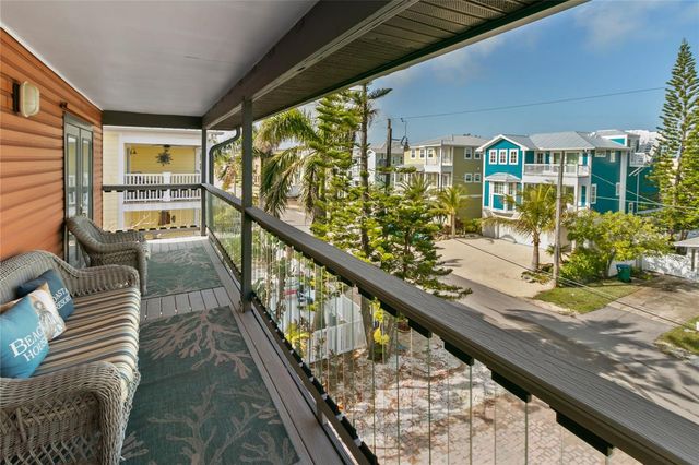 2511 AVENUE C West, Bradenton Beach, FL 34217