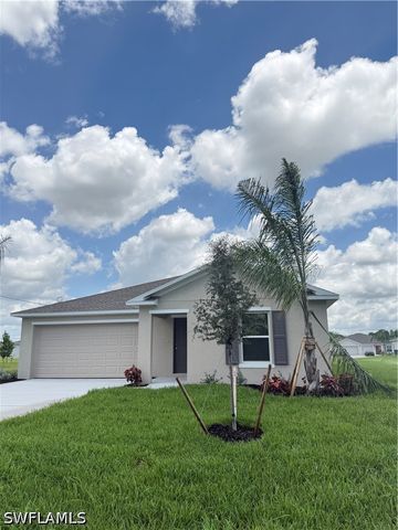 337 Marabou DR, Lehigh Acres, FL 33974