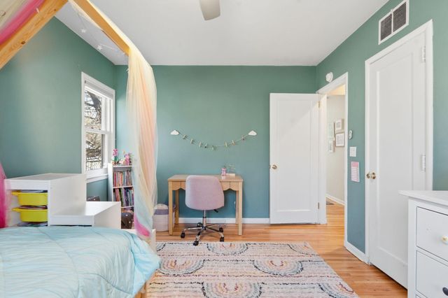 3330 Major Avenue N, Golden Valley, MN 55422