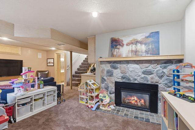 3330 Major Avenue N, Golden Valley, MN 55422